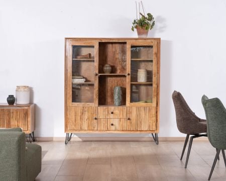 Vaisselier rétro en acacia et pieds métal "Wendy" avec façades gaufrées et portes vitrées