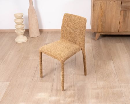 Lot de 4 chaises de repas revêtement intégral en tissu jaune doré “Otto” esprit design