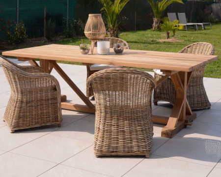 Table de repas en teck upcyclé avec pieds renforcés "Balangan Beach" 220 cm