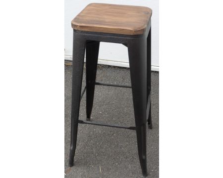 Lot de 4 tabourets de bar loft en pin et métal "Nola" 