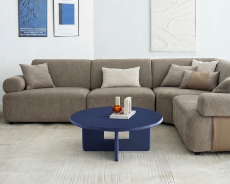 Table basse ronde 80 cm design minimaliste bleu encre "Nalya" à piètement sculptural