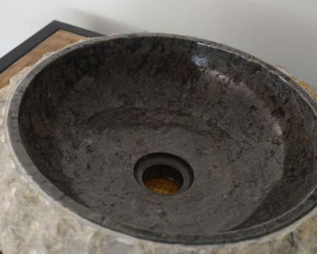 Vasque à poser en marbre poli et brut gris foncé "Stone"