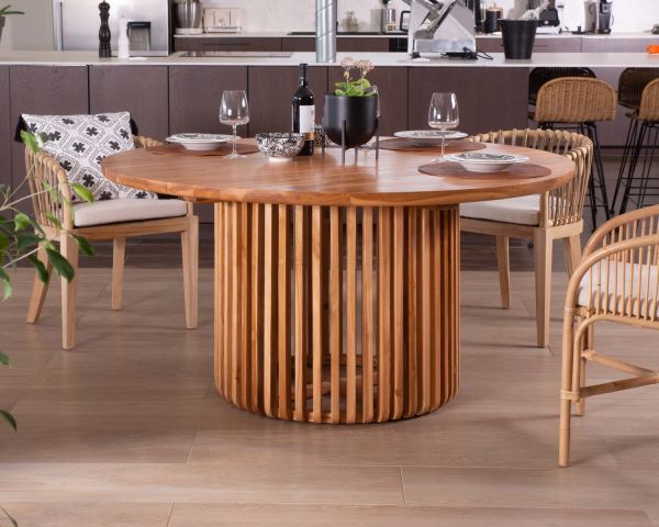 Table à manger ronde en racine de teck blanchi Rakina 130cm | Leroy Merlin