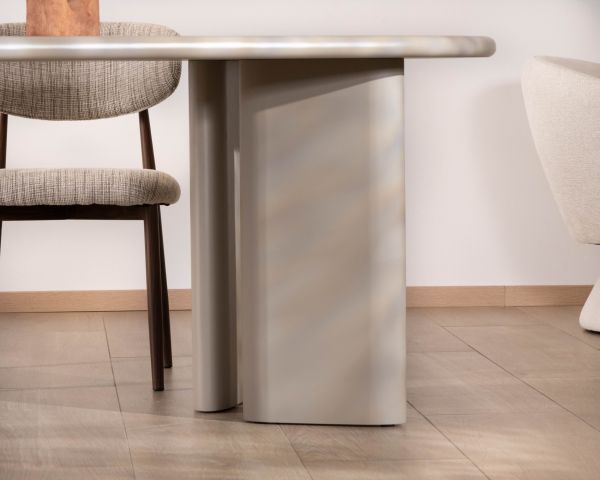 Table de repas ovale 180 cm design moderne et épuré beige "Odyna"