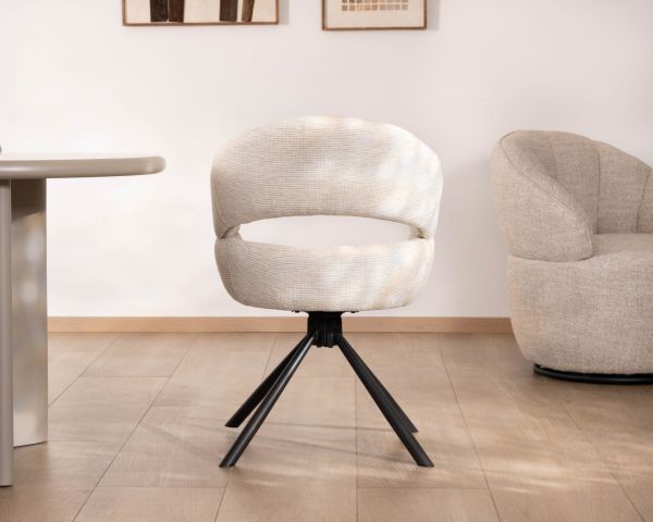 Lot de 2 chaises de repas pivotantes “Movy” assise enveloppante en tissu crème avec accoudoirs