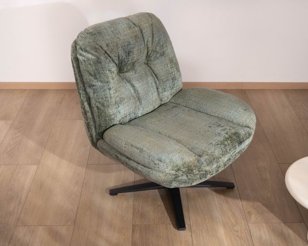 Fauteuil enveloppant esprit vintage vert sauge “Panama” pivotant 360°