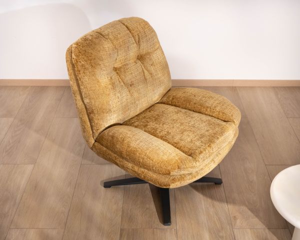 Fauteuil lounge style vintage jaune moutarde “Panama” pivotant 360° confort enveloppant