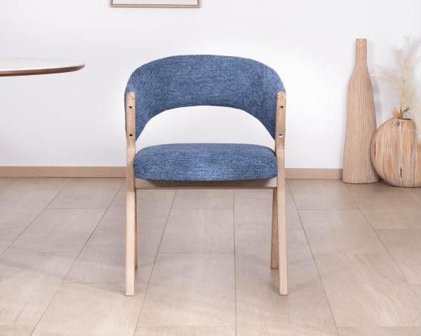 Lot de 2 chaises de salle à manger contemporaines bleu nuit "Kyara" pieds boomerang en bois d'hévéa