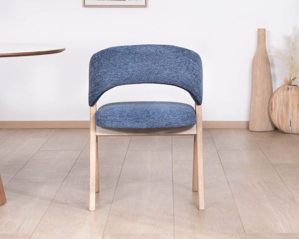 Lot de 2 chaises de salle à manger contemporaines bleu nuit "Kyara" pieds boomerang en bois d'hévéa