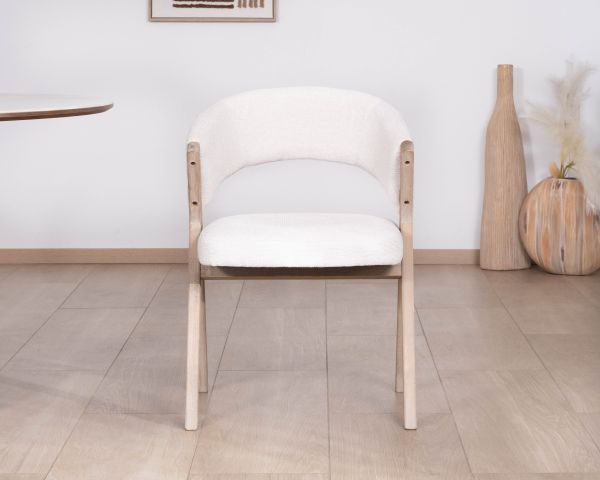 Lot de 2 chaises de salle à manger esprit japandi "Kyara" en tissu écru naturel et bois d'hévéa