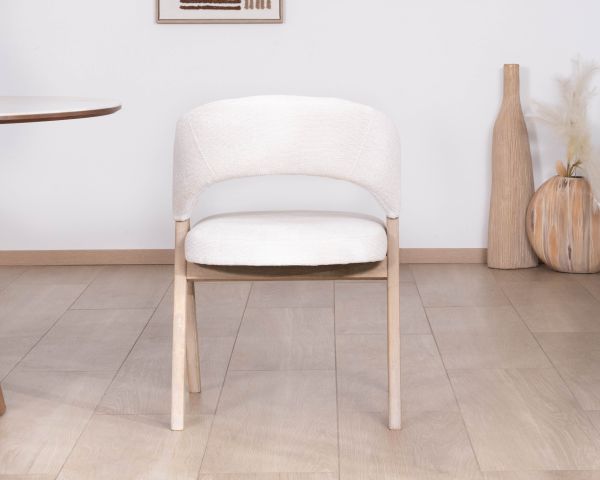 Lot de 2 chaises de salle à manger esprit japandi "Kyara" en tissu écru naturel et bois d'hévéa