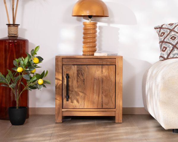 Table de chevet en bois recyclé esprit maison de campagne "Mokal"