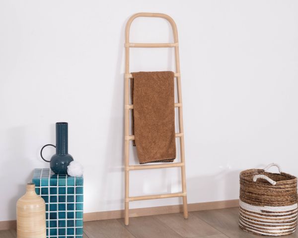 Échelle décorative en rotin naturel "Solira" esprit bohème, porte-serviettes