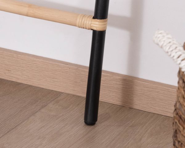 Echelle en rotin finition bicolore naturel et noir "Solira" 150 cm
