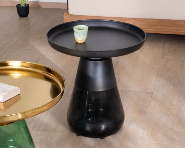 Duo de tables basses rondes en verre coloré et plateaux métal "Cyléa"