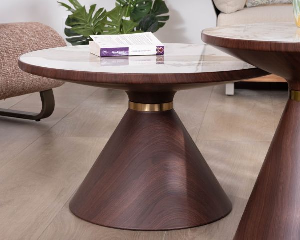 Ensemble de 2 tables basses rondes esprit rétro avec plateau en céramique blanche effet marbre "Cyléa" piètement effet noyer
