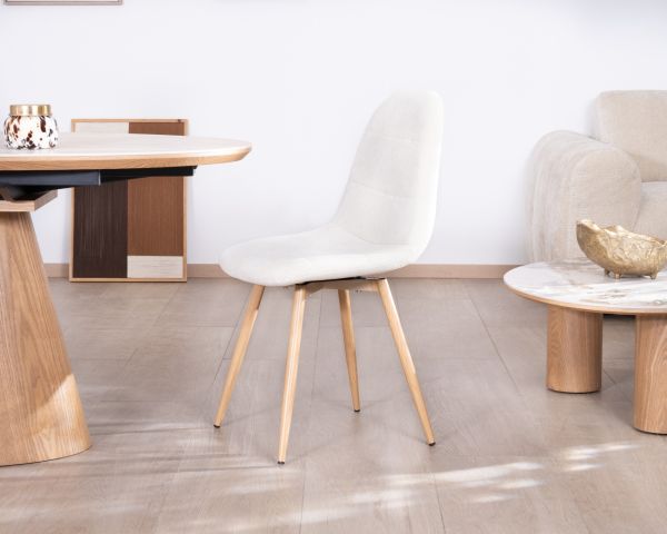 Lot de 4 chaises pivotantes esprit scandinave "Noma" en tissu écru, pieds décor chêne