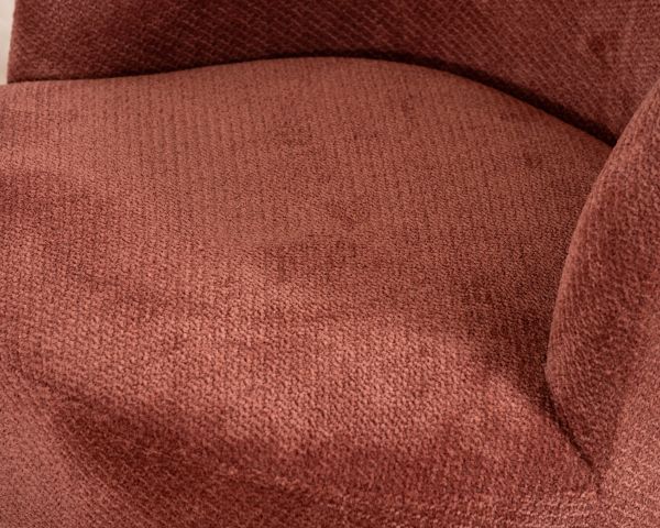 Fauteuil d'appoint pivotant en tissu chenillé terracotta "Ladoga" design enveloppant