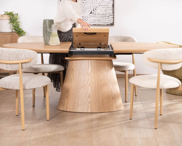 Table à manger ovale extensible 160-200 cm aspect chêne "Oria" style contemporain épuré