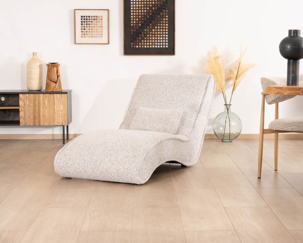 Chaise longue d'intérieur design en tissu tramé blanc cassé "Syltan"