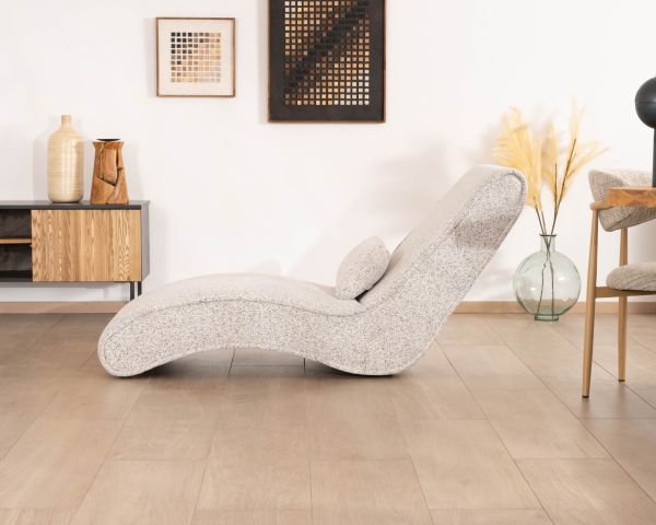Chaise longue d'intérieur design en tissu tramé blanc cassé "Syltan"