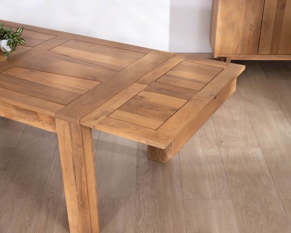 Table de repas extensible en manguier teinte chêne clair "Jappéo" 160 à 250 cm