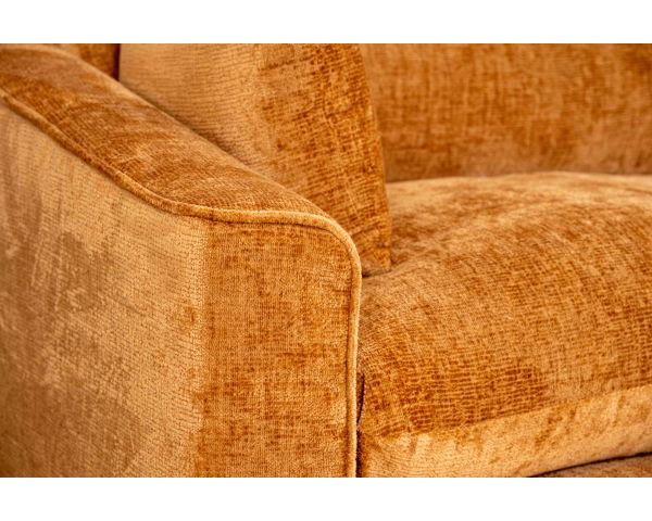 Canapé 2 places contemporain esprit cosy “Odéa” en tissu jaune moutarde