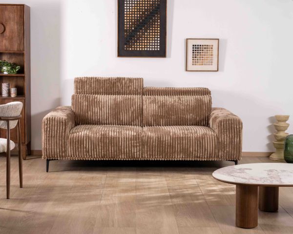 Canapé 3 places en velours larges côtes camel “Utsun” avec têtières relevables