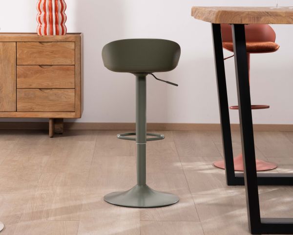 Tabouret de bar réglable en hauteur coloris vert sauge “Oja” design épuré et contemporain