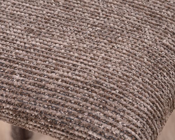 Lot de 4 chaises de repas contemporaines en tissu cacao tramé “Otto” revêtement intégral et lignes épurées