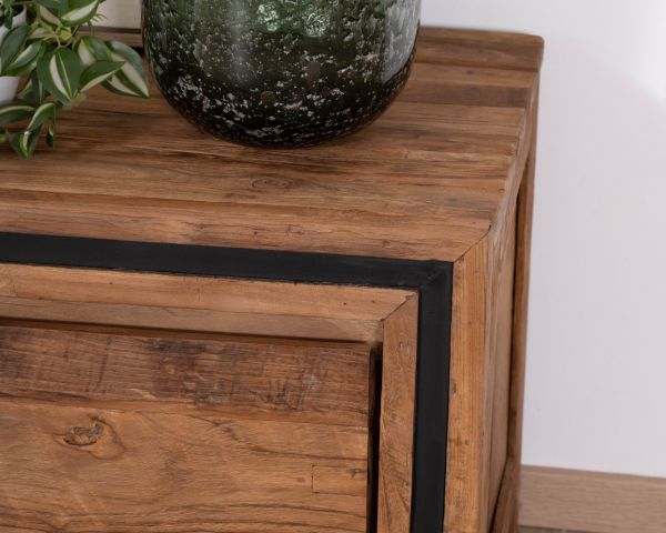 Meuble TV contemporain en teck 160 cm design graphique “Kayoa”