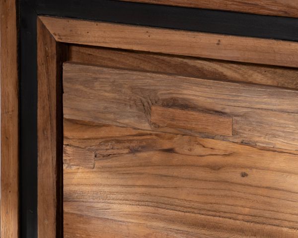 Meuble TV contemporain en teck 160 cm design graphique “Kayoa”