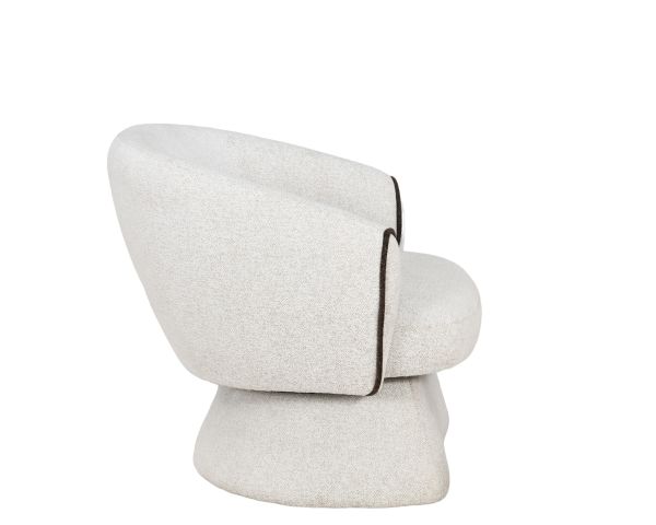 Petit fauteuil lounge en tissu bouclette blanc cassé "Sweet Culture" design enveloppant
