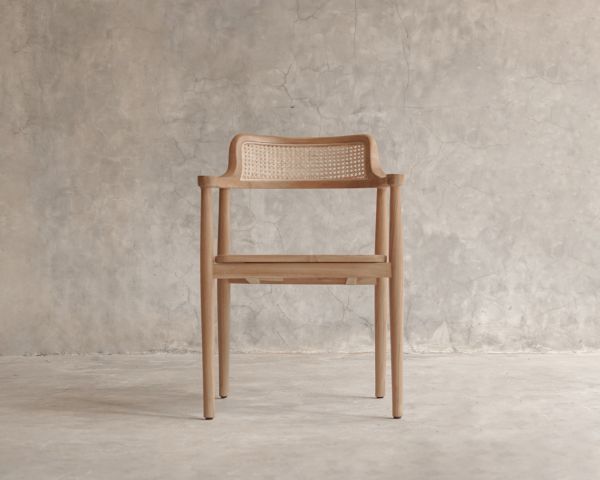 Chaise de repas avec accoudoirs design épuré "Vogue" en bois de sungkai