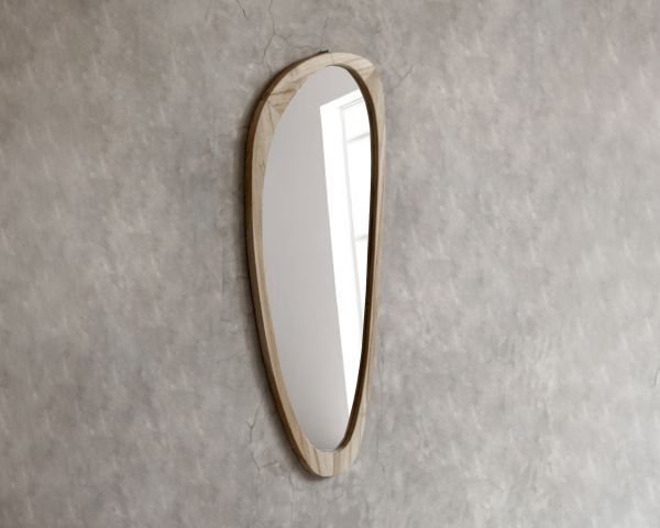 Miroir forme organique avec cadre en bois "Solira" 130 cm de haut
