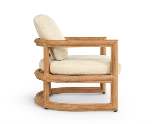Fauteuil de jardin enveloppant "Alizé" en teck massif et coussins bouclette écru