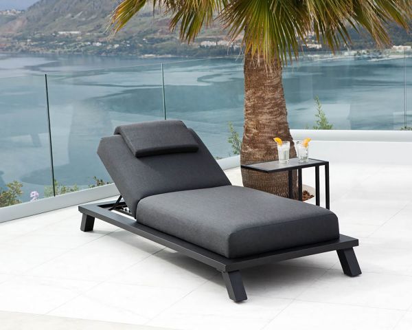 Bain de soleil haut de gamme anthracite tissu Sunbrella "Nusa Pedina"
