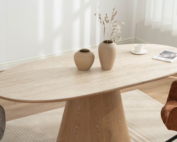 Table de repas extensible 160-200 cm plateau céramique effet travertin "Oria" piètement aspect chêne clair