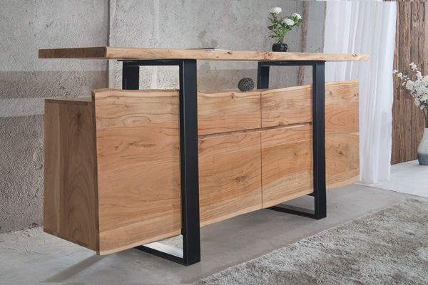 Buffet de qualité en bois massif